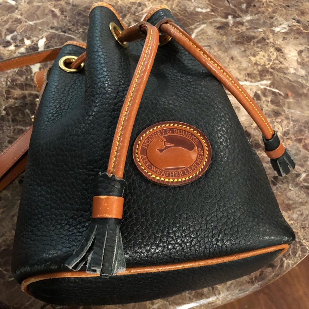Dooney & Bourke Bucket bag